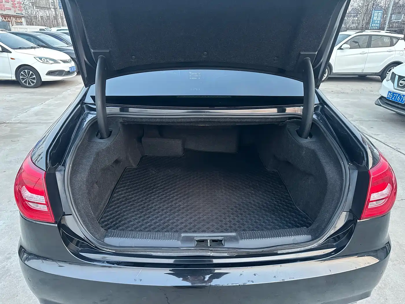 Hongqi H7 2015 2.0T Luxury фото 12