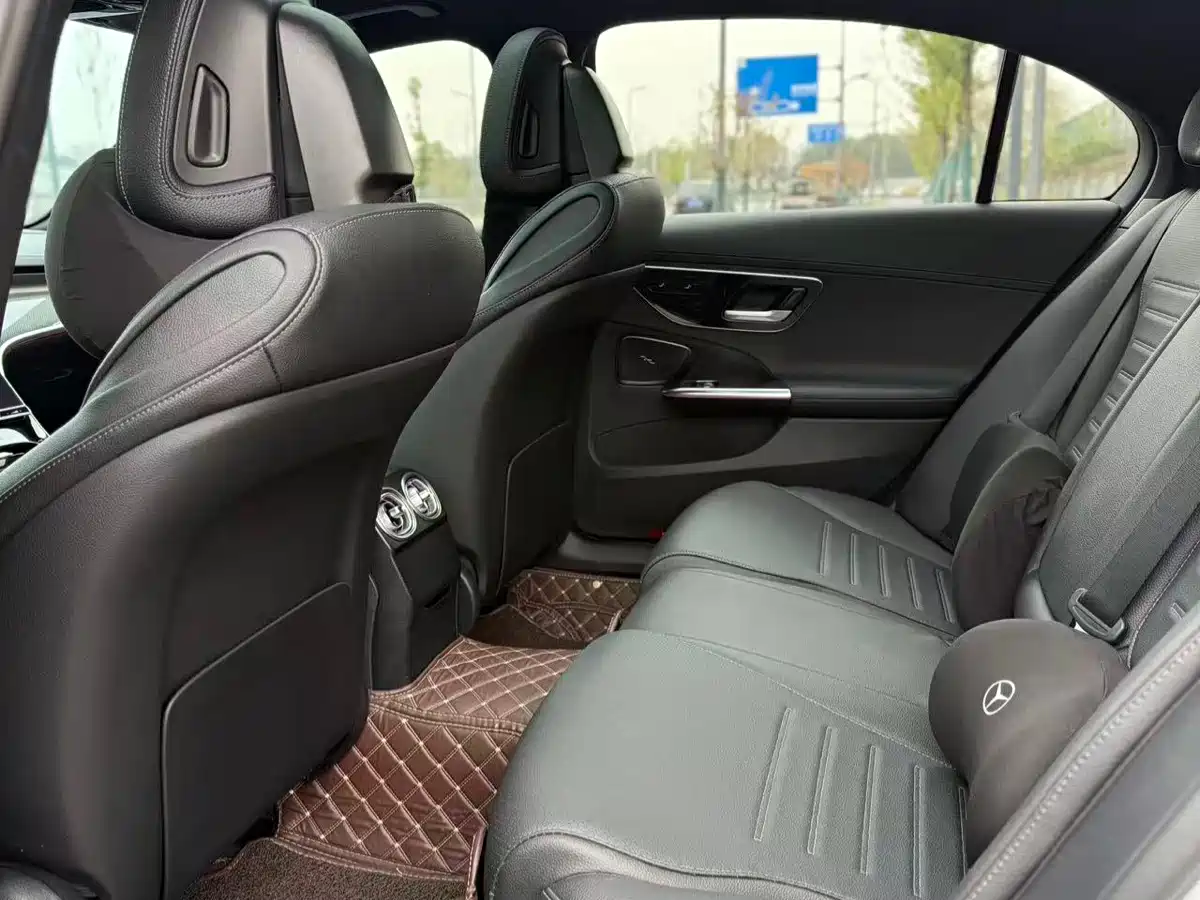 Mercedes-Benz C-Class 2022 Facelift C 260 L фото 11