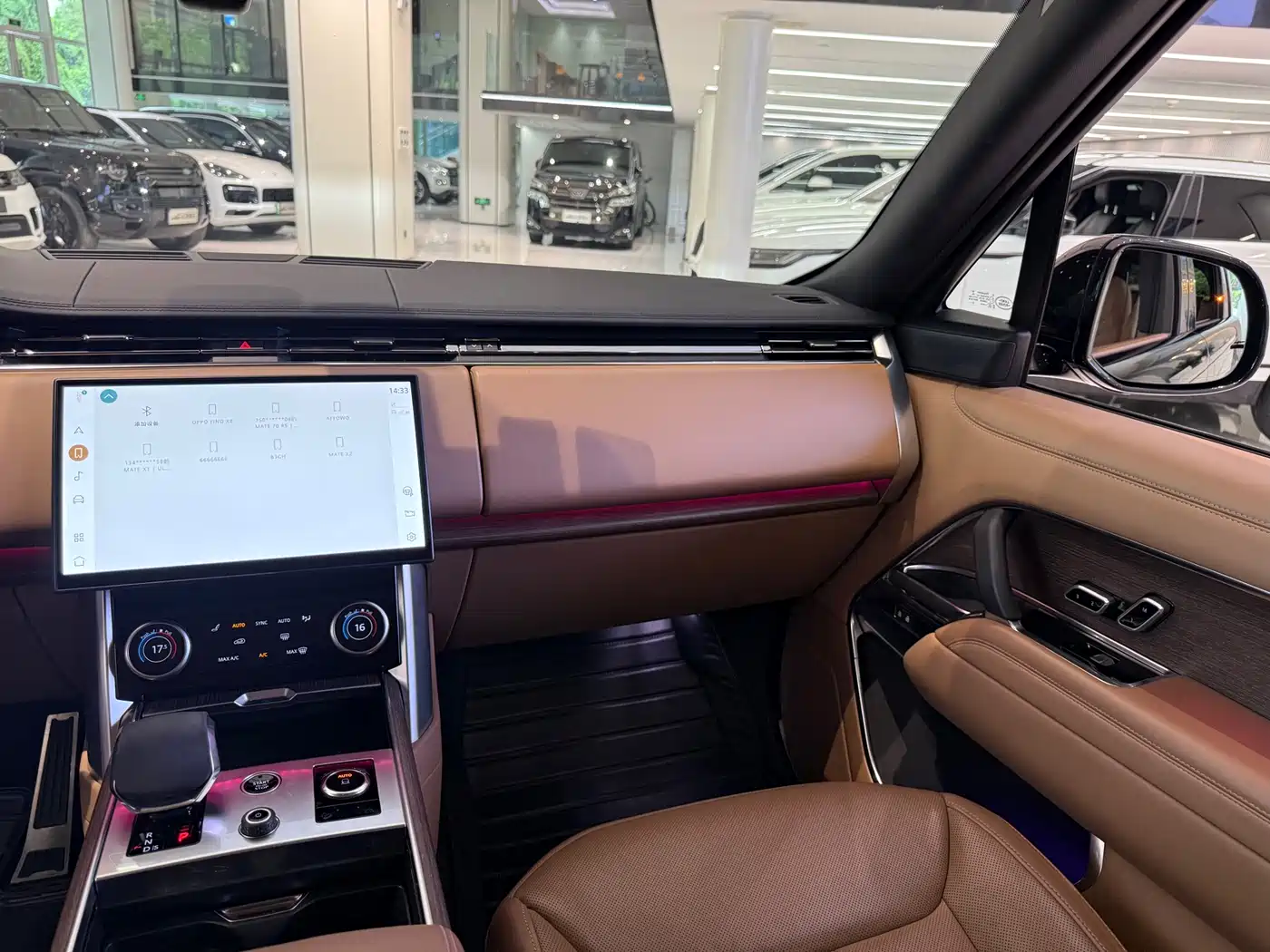LAND ROVER RANGE ROVER