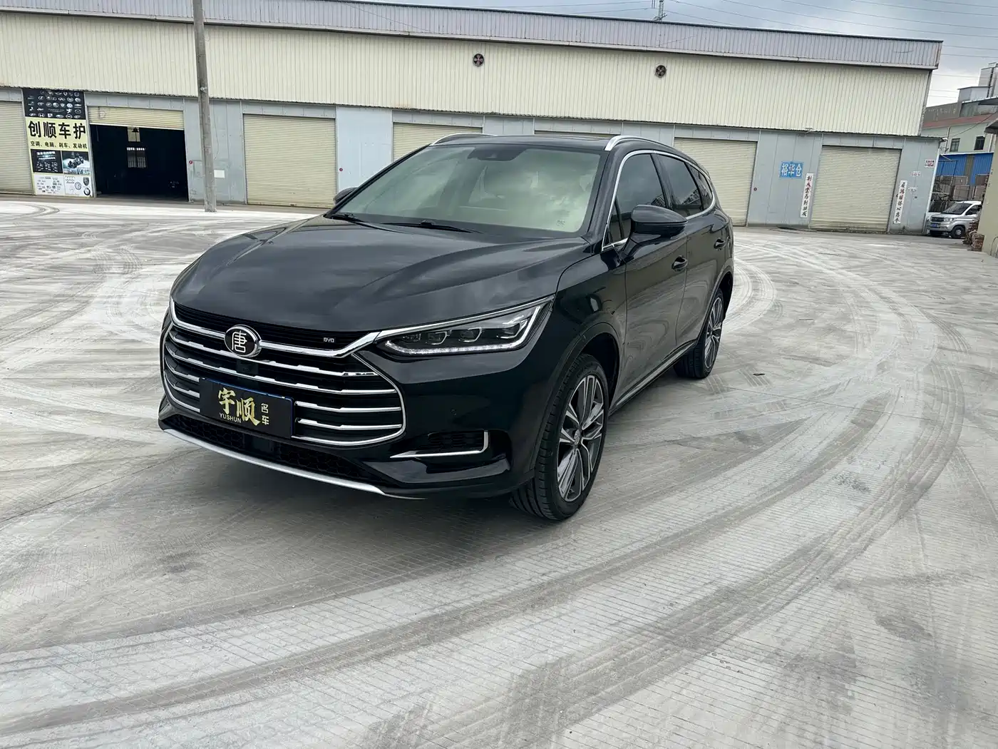 BYD Tang 2020 2019 2.0T Automatic Smart Connect Honor 7-seater China VI