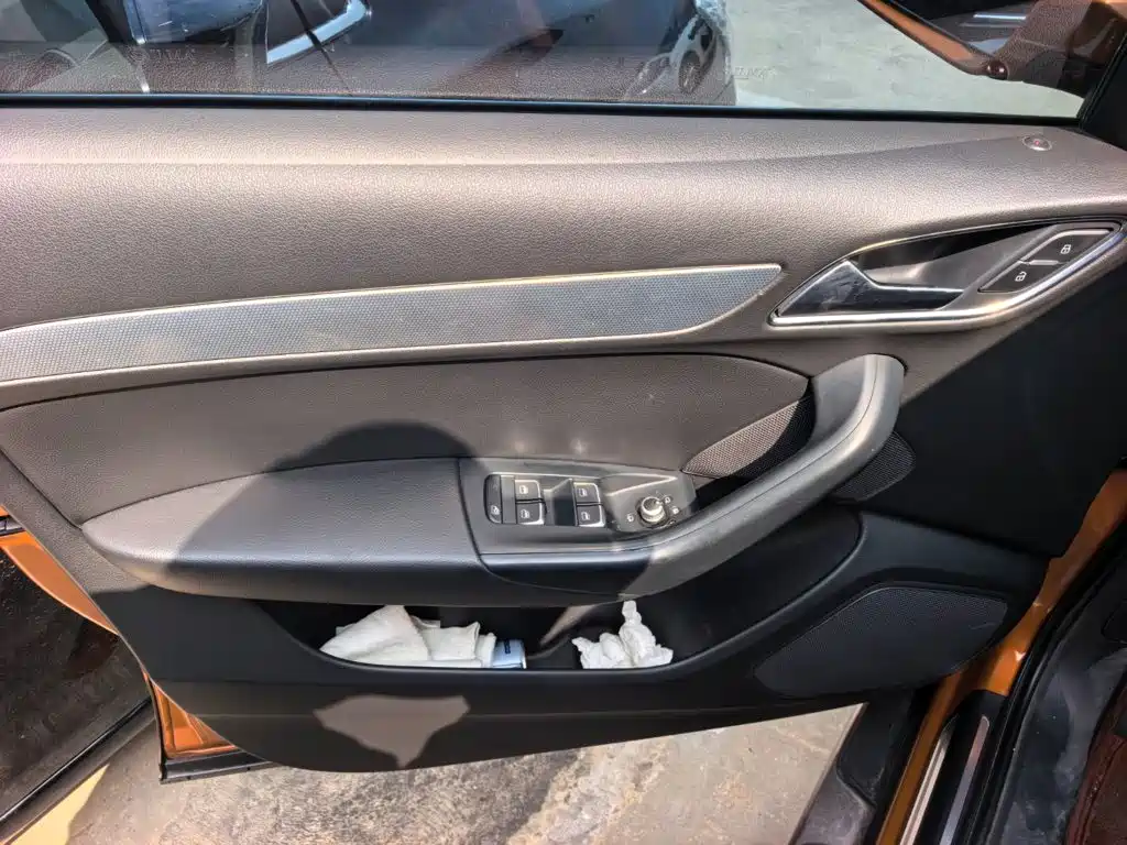 Фото 6 - Audi Q3