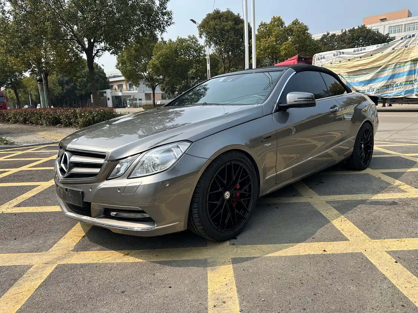 Mercedes-Benz E-Class (Import) 2011 E 260 CGI Convertible