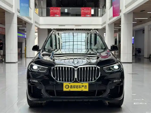 BMW X5 (Import) 2019 xDrive30i M Sport Package — фото 2