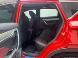 Фото 12 - Geely Coolray