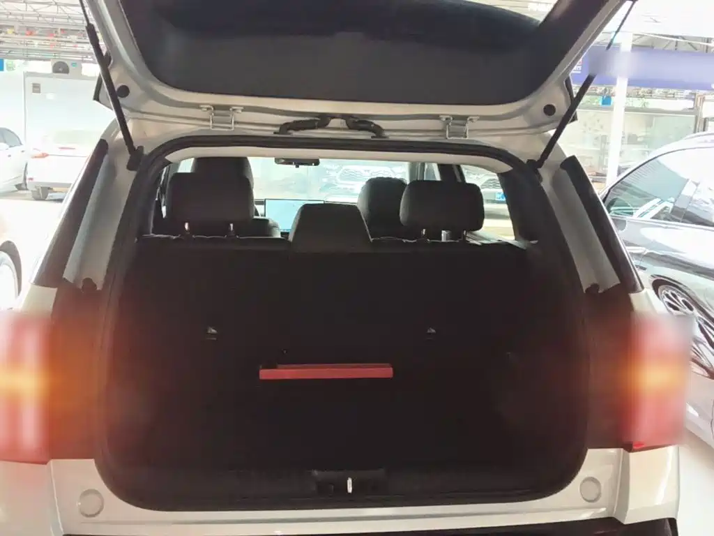 Aion V 2025 2024 Aion T-Rex 650 Smart Luxury Edition