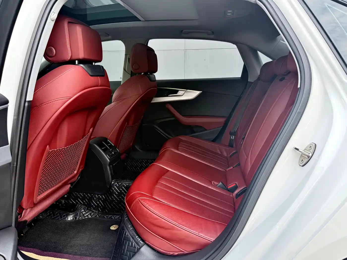 Audi A4L 2020 40 TFSI Fashion Dynamic Edition фото 8