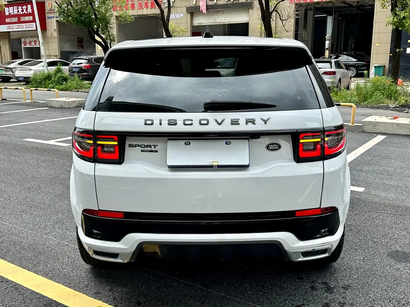 LAND ROVER DISCOVER SPORTS