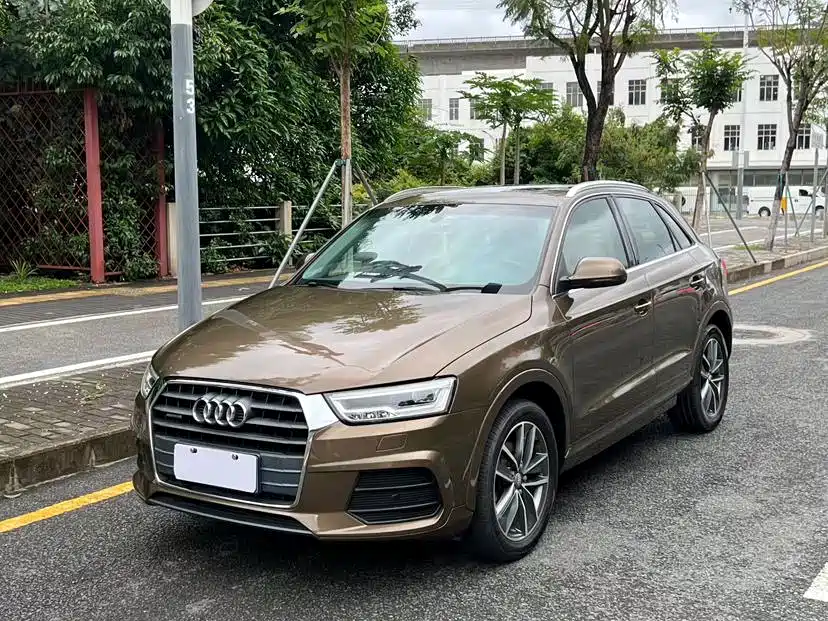 Фото 1 - Audi Q3