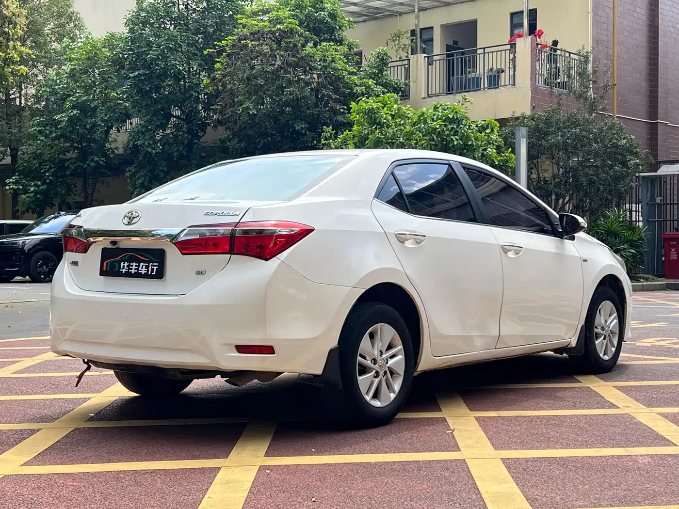 Toyota Corolla 2017 Facelift 1.6L S-CVT GL фото 5