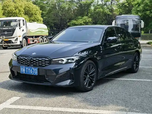 BMW 3-SERIES 2023