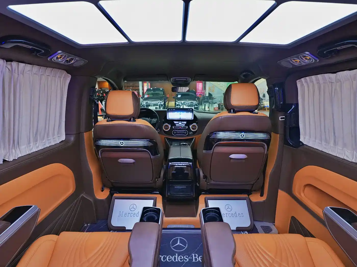 Mercedes-Benz Vito 2021 2.0T Elite 7-Seater фото 17