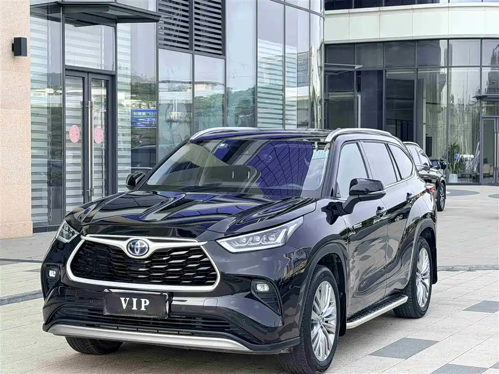 Toyota Highlander 2023 2.5L Smart Hybrid Dual Engine FWD Premium 7-Seater