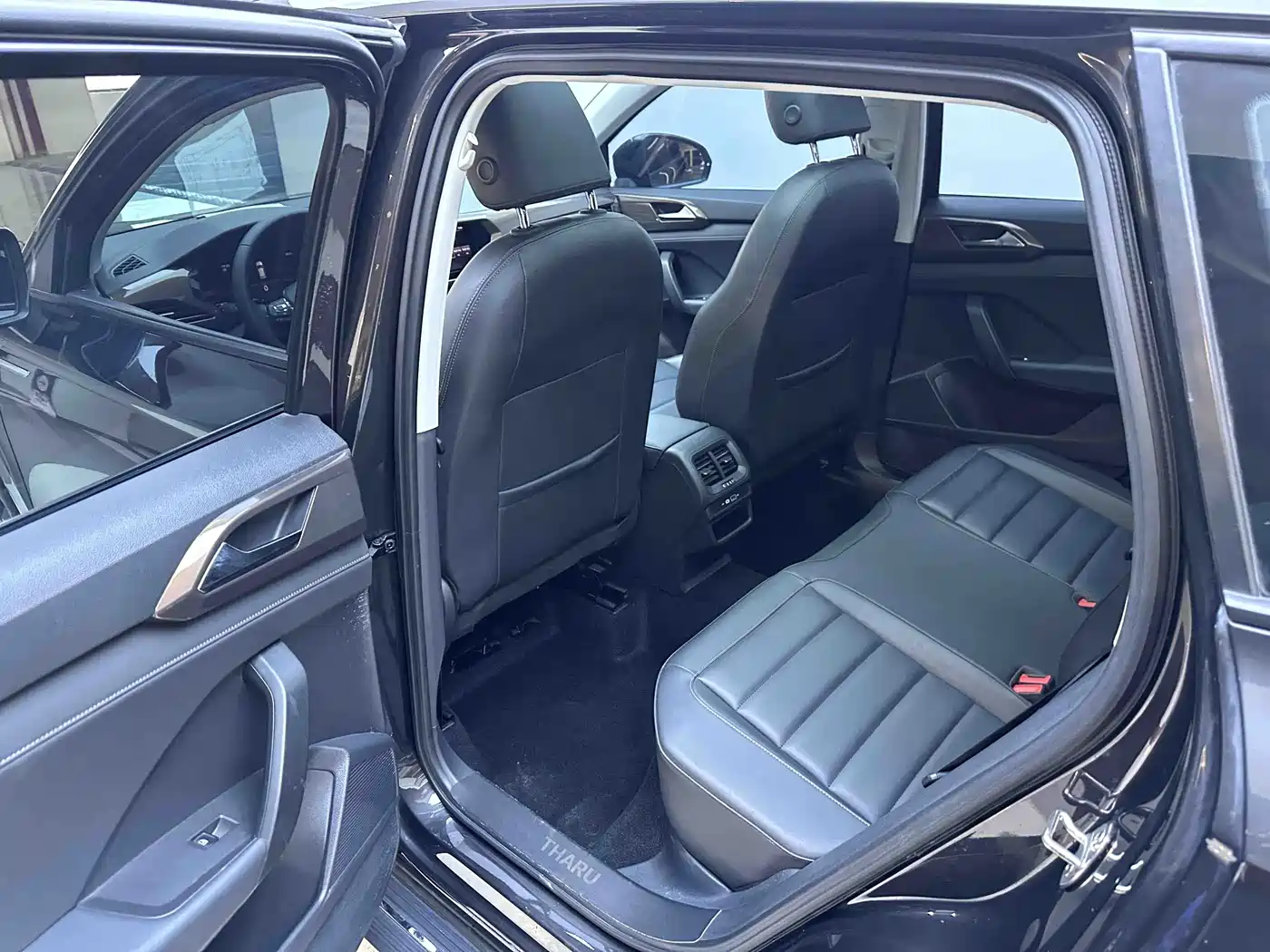 VOLKSWAGEN TUYUE