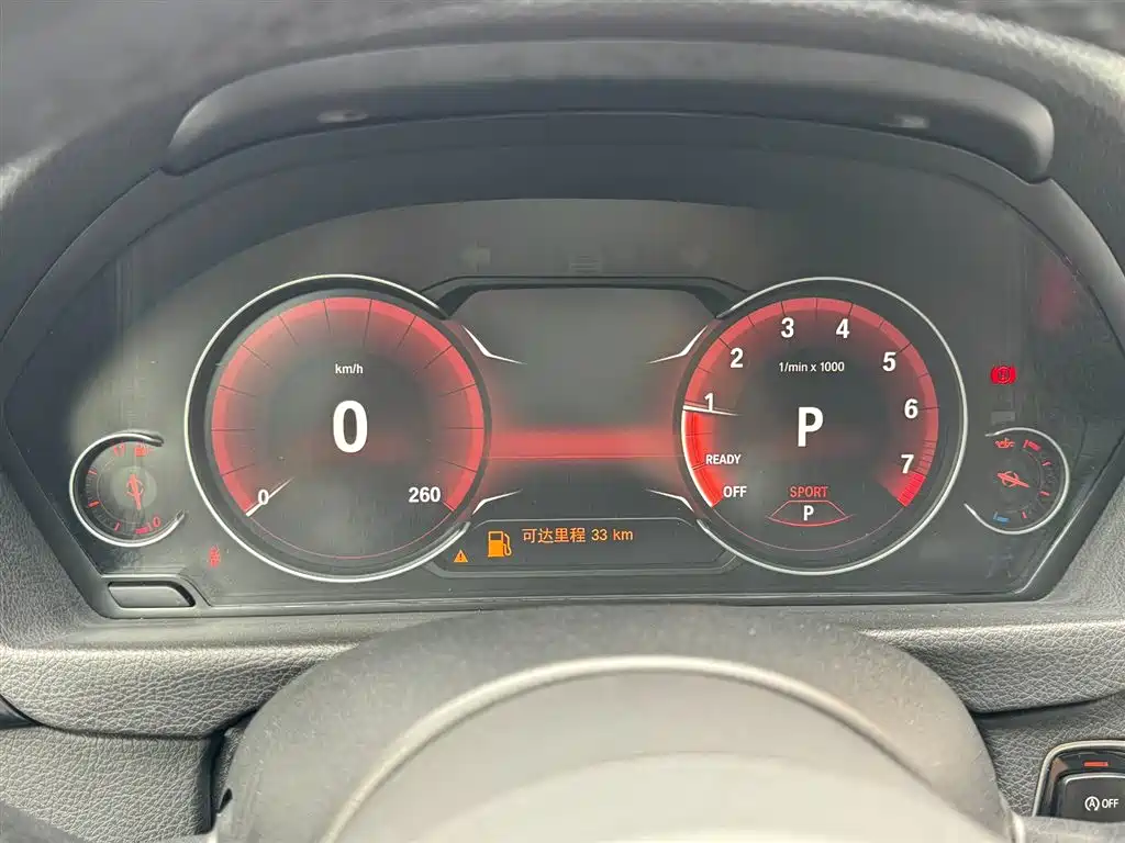 BMW 3 Series GT 2018 320i M Sport фото 14