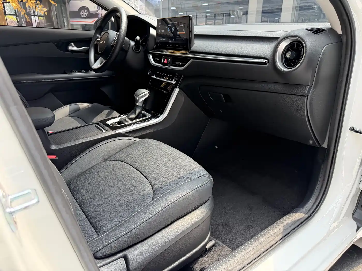 Kia K3 2021 1.5L CVT Fashion Edition фото 21