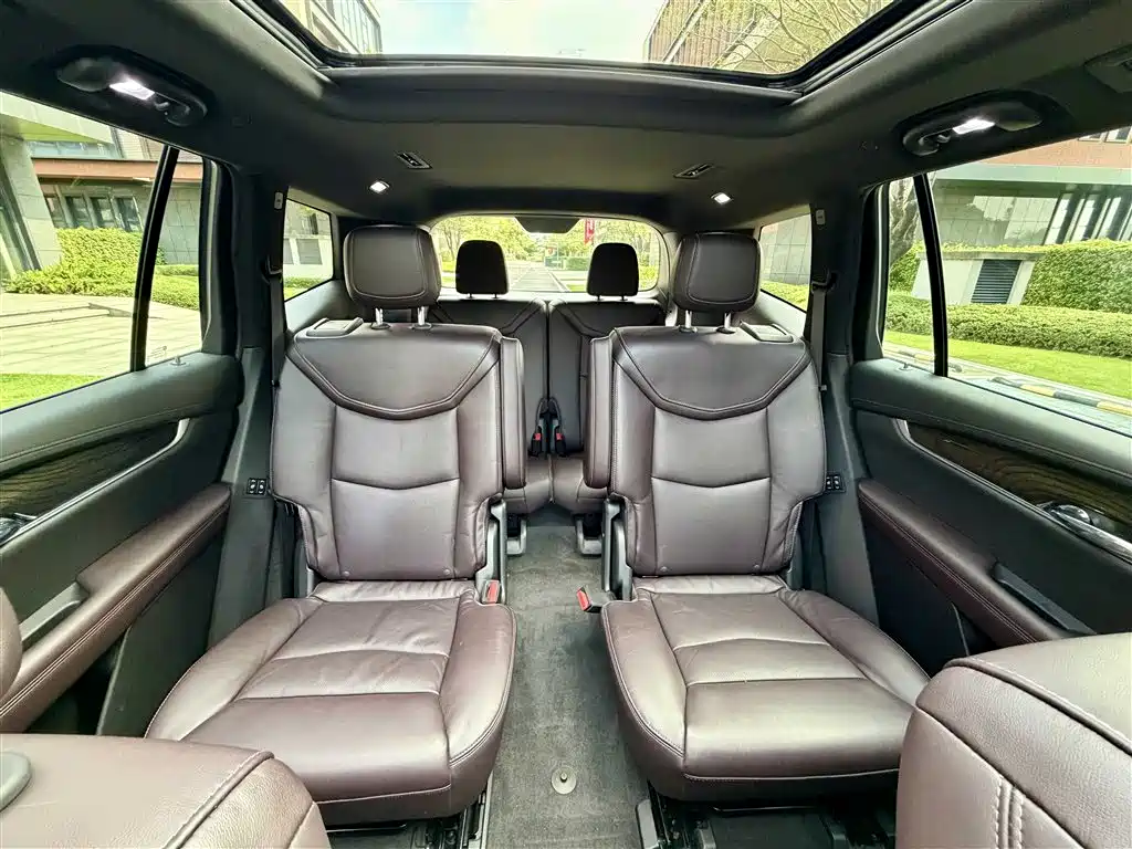 Cadillac XT6 2020 2020 28T 6-Seater Luxury Model
