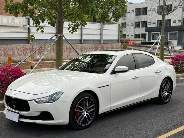 maserati ghibli