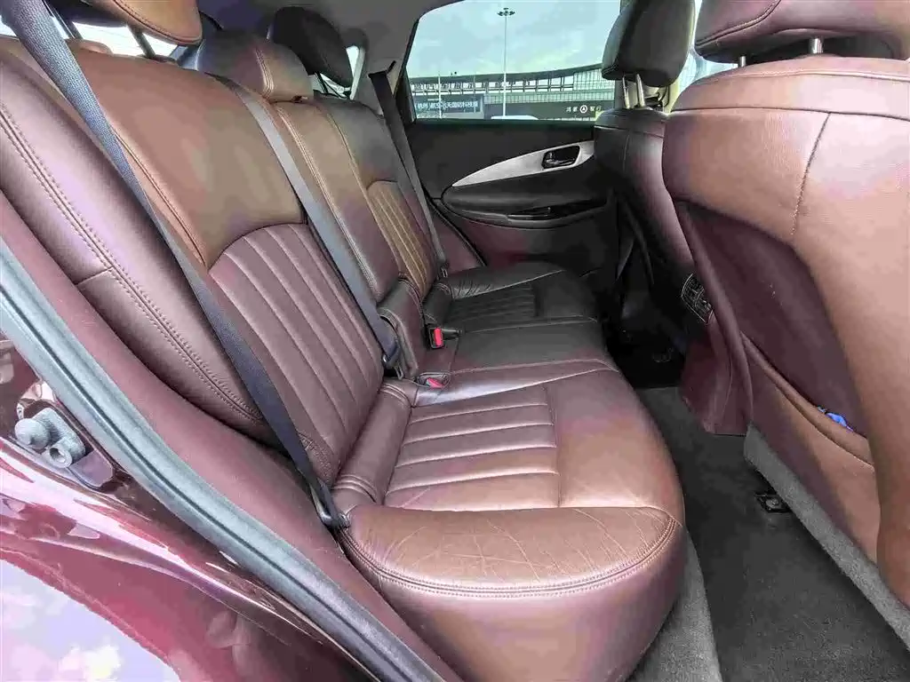 Infiniti QX50 (Import) 2015 2013 2.5L 2WD Elegance