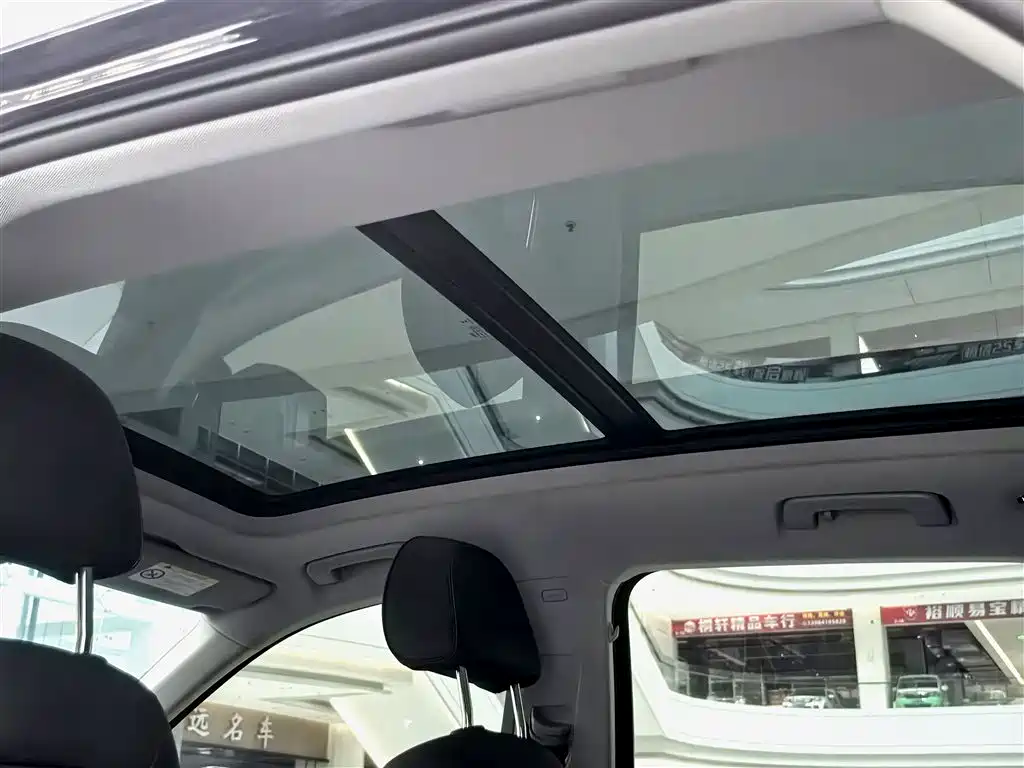 Audi Q5L 2022 40T Luxury Dynamic фото 18