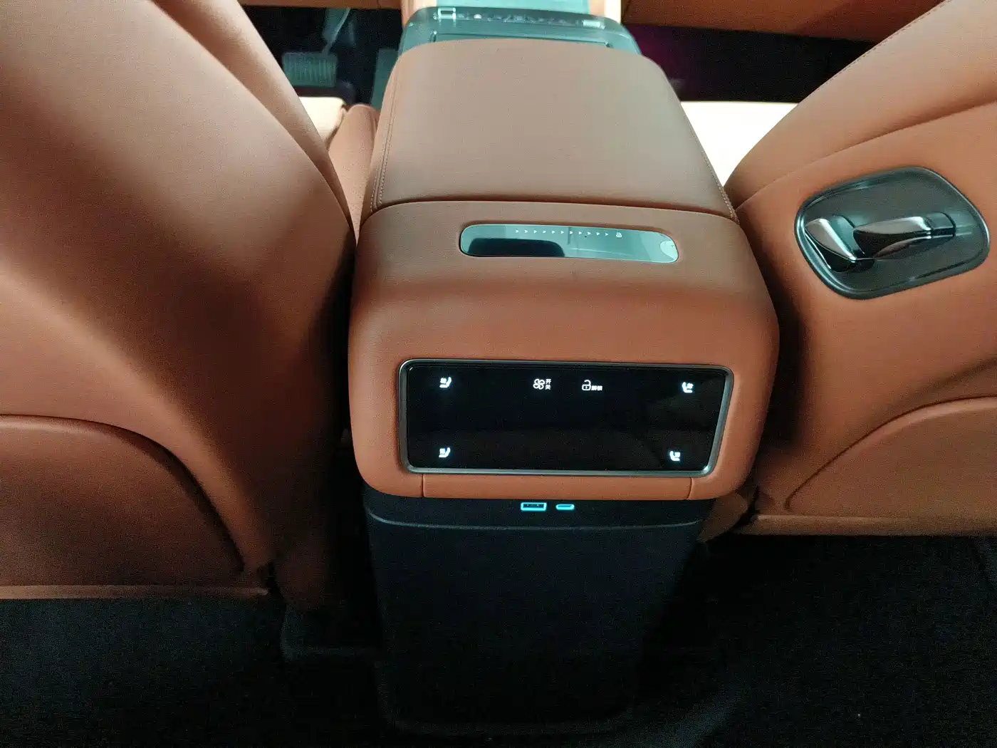 BYD Tang L 2025 2025 DM 175KM Drone Player Edition