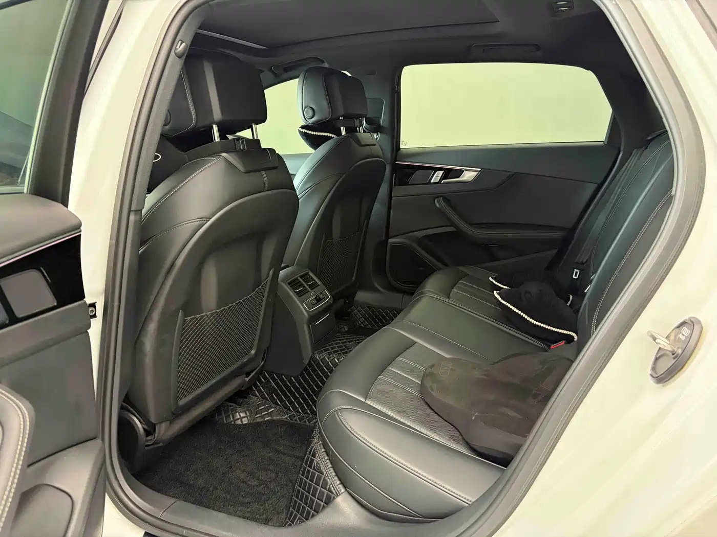 Audi A4L 2024 40 TFSI Luxury Dynamic фото 10
