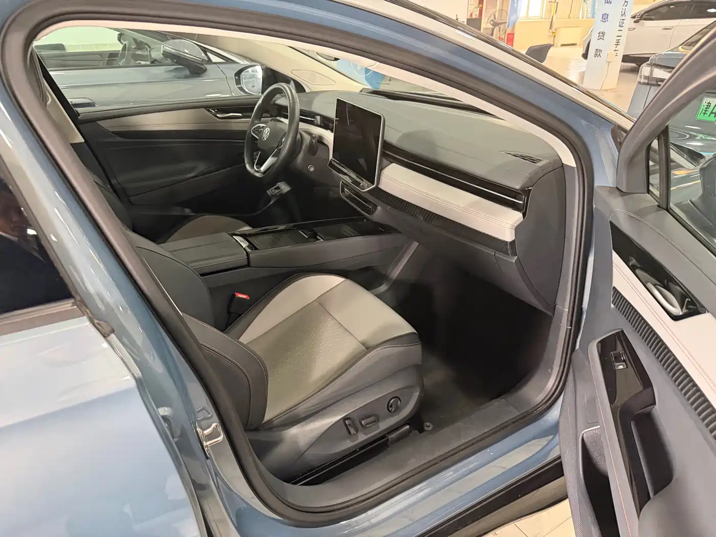 Volkswagen ID.7 VIZZION 2024 AIR фото 14