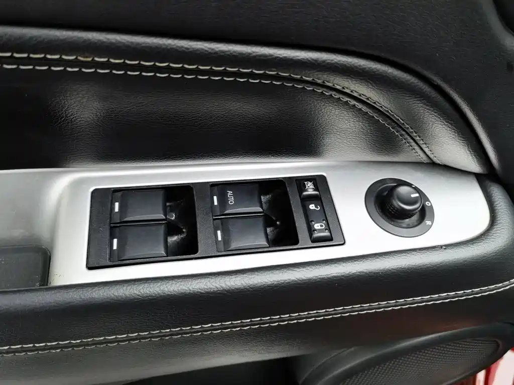 صورة 9 - Jeep Compass (Import)
