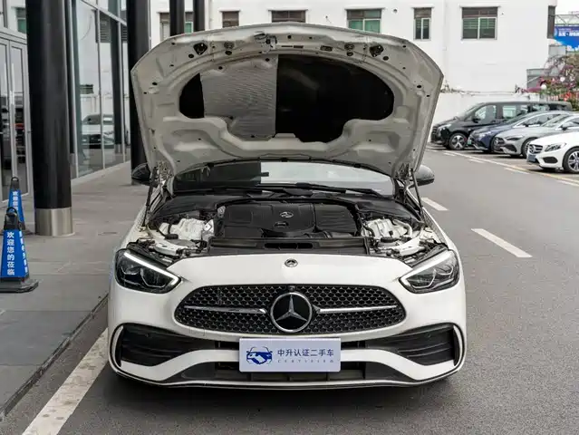 Mercedes-Benz C-Class 2025 C 260 L Night Sport Edition — фото 5