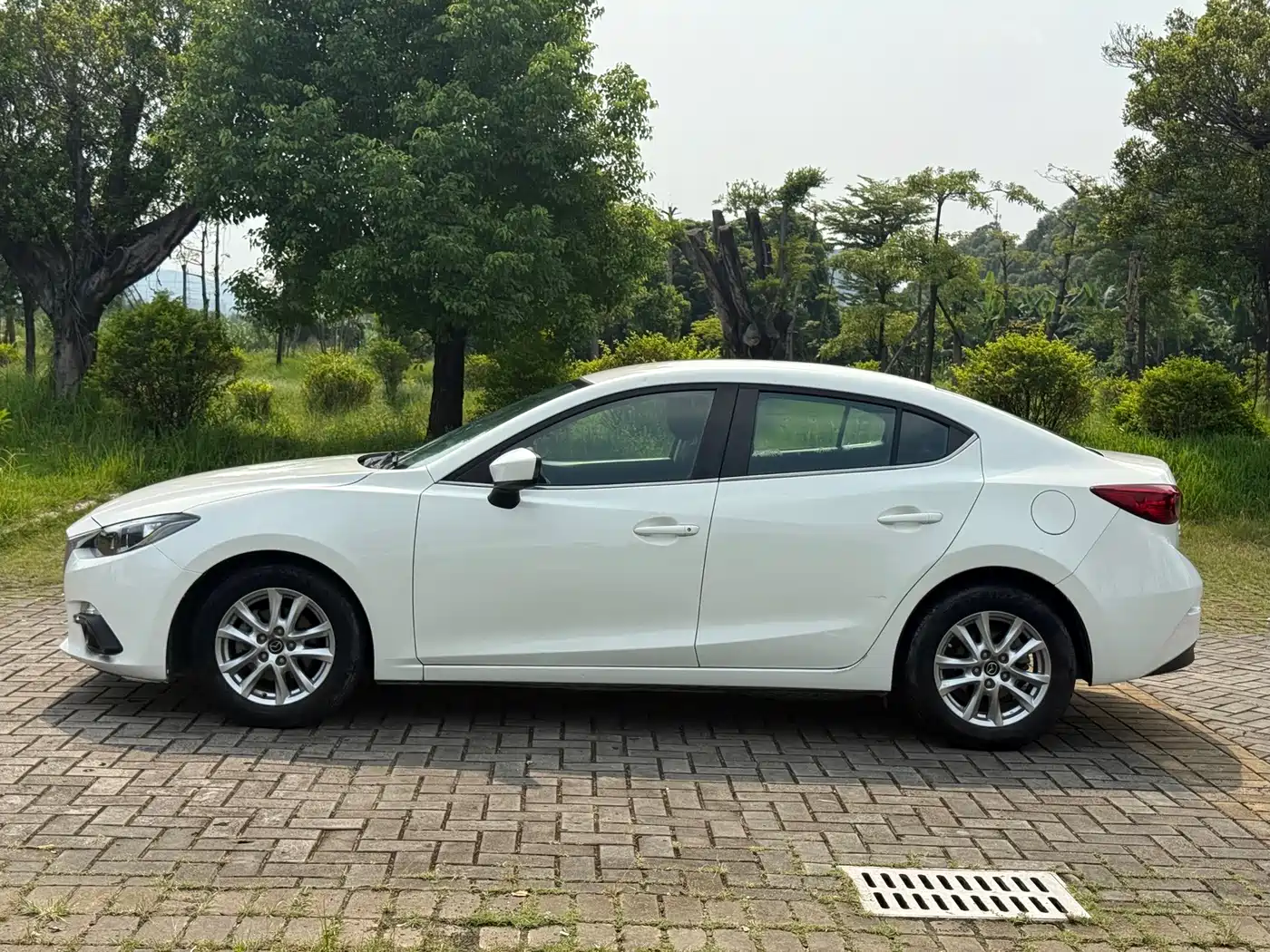 Mazda Mazda 3 2014 2014 Sedan 1.5L Manual Comfort