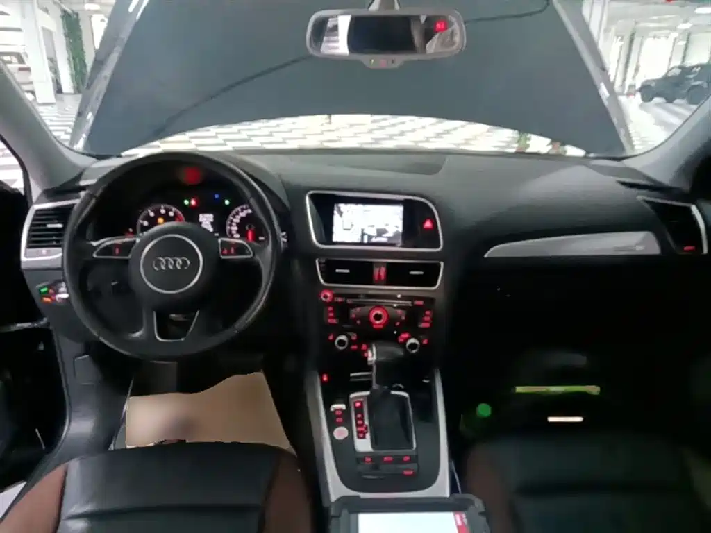Audi Q5 2017 Plus 40 TFSI Technology фото 10