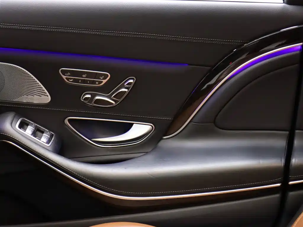Mercedes-Benz Maybach S-Class 2020 S 450 4MATIC Collector's Edition фото 26