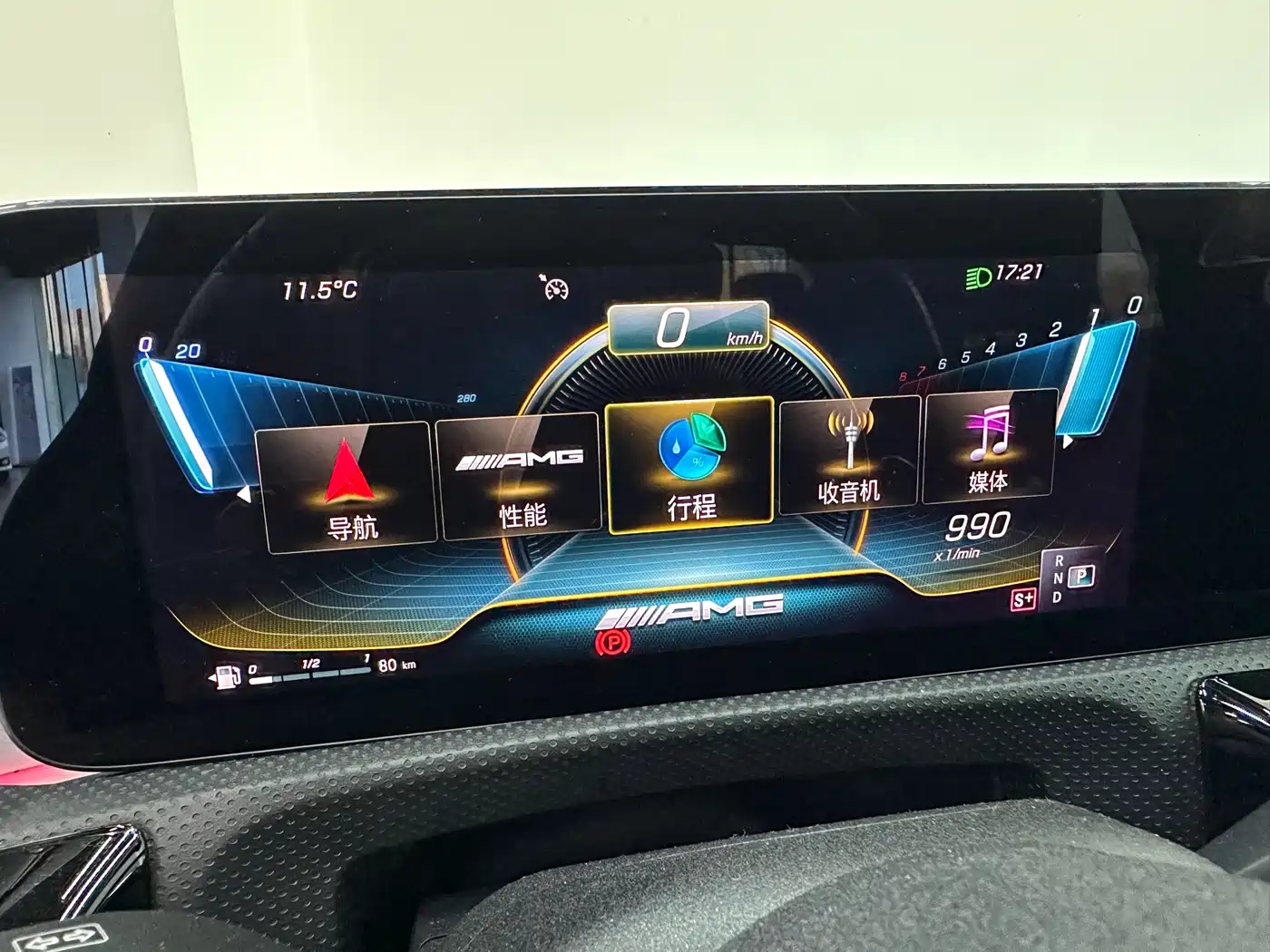 Mercedes-Benz CLA AMG 2022 AMG CLA 35 4MATIC фото 11