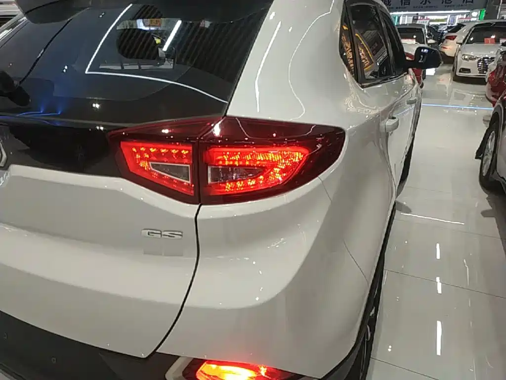 MG Roewe RX5 2016 2015 1.5TGI TST Luxury Edition