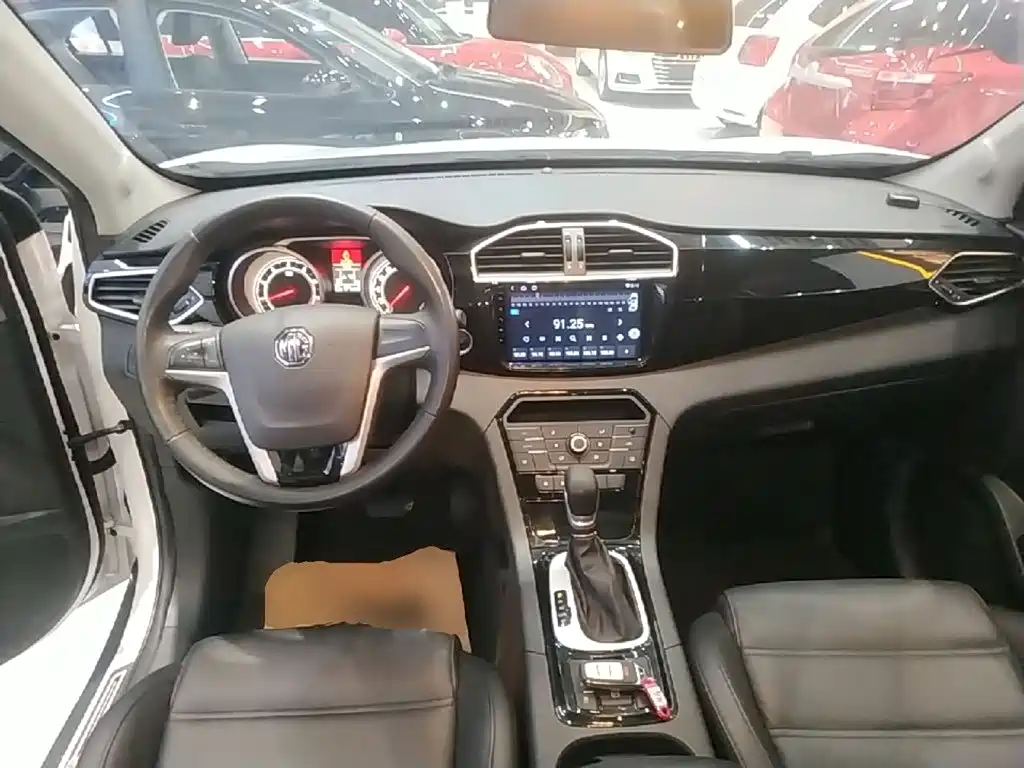 MG Roewe RX5 2016 2015 1.5TGI TST Luxury Edition