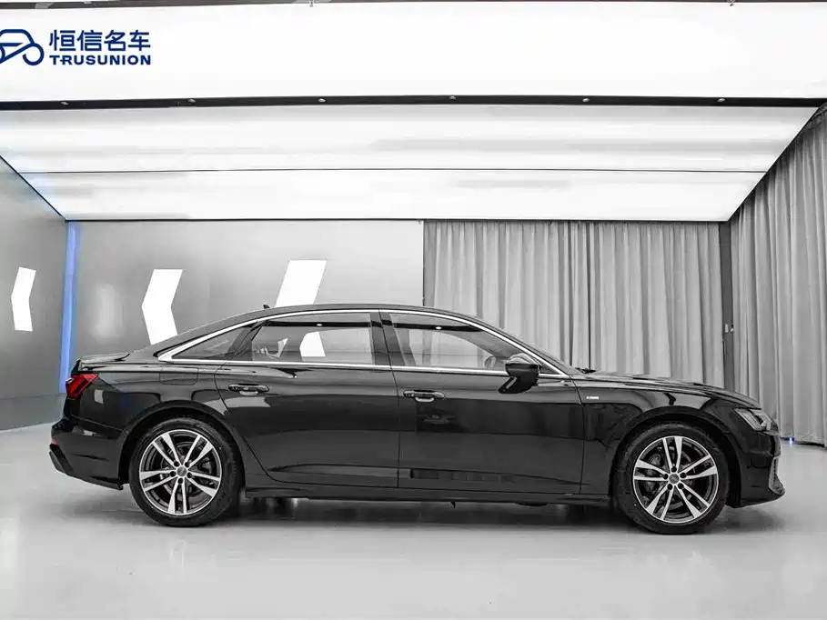 Audi A6L 2019 40 TFSI Luxury Dynamic фото 4