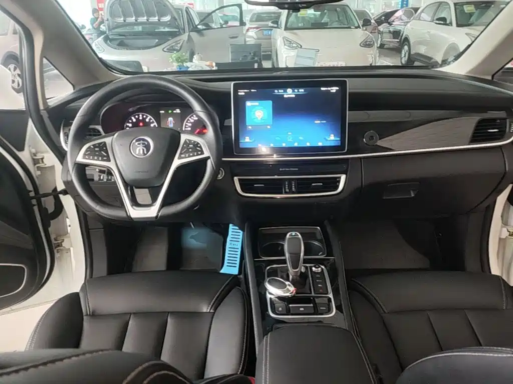 صورة 10 - BYD Song MAX