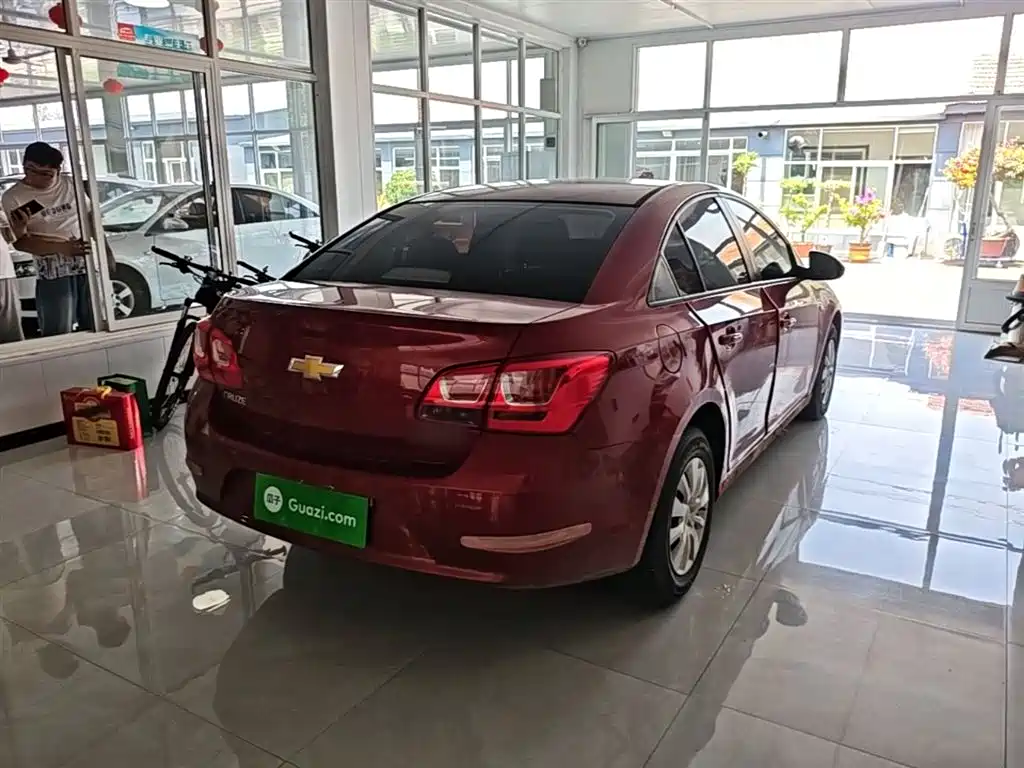 Chevrolet Cruze 2015 1.5L Classic SL MT фото 7