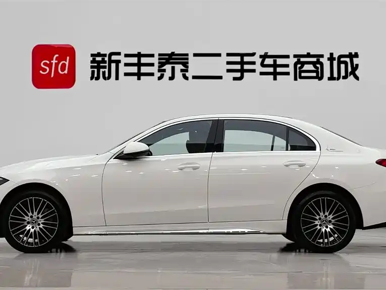 Mercedes-Benz C-Class 2024 C 260 L Sport фото 4