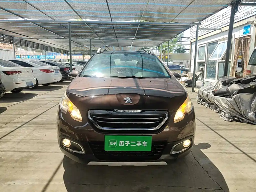 Photo 3 - Peugeot 2008