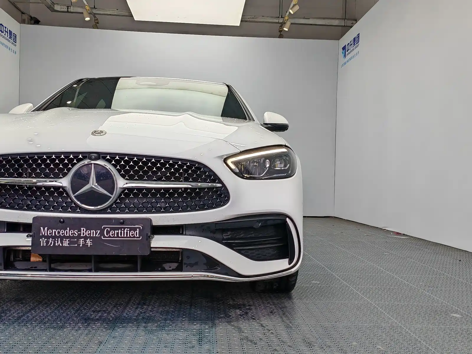 Фото 18 - Mercedes-Benz C-Class