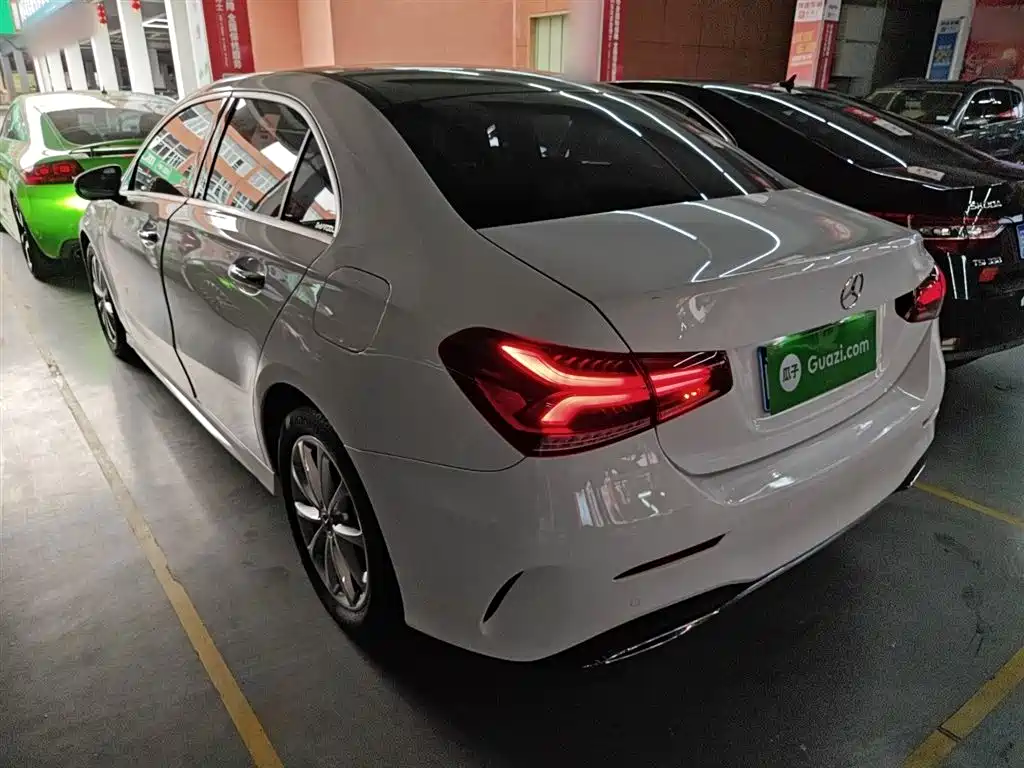 Mercedes-Benz A-Class 2022 Facelift A 200 L Sport Sedan Dynamic фото 5