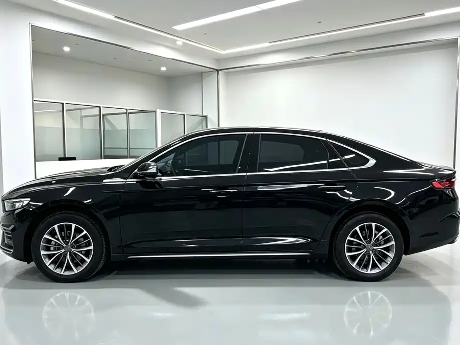 Фото 3 - Geely Preface