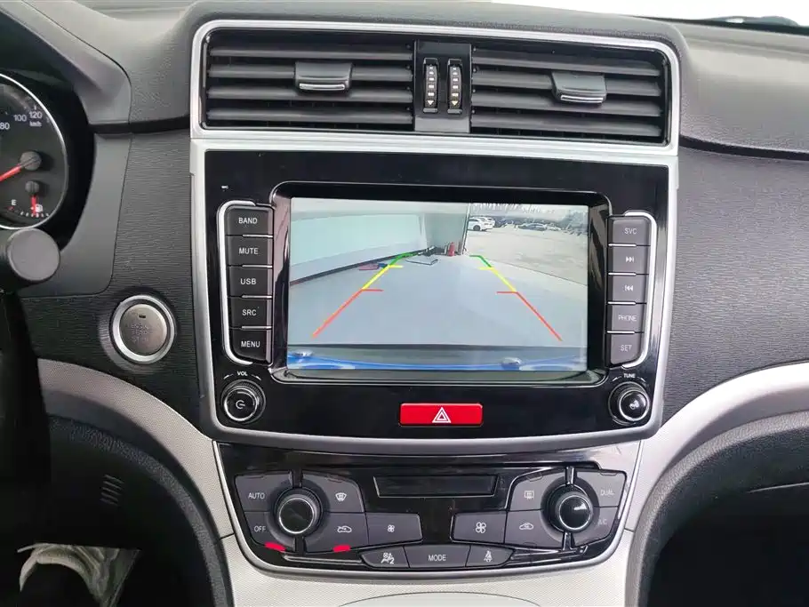 Haval M6 2019 1.5T DCT 2WD Elite Type China VI фото 13