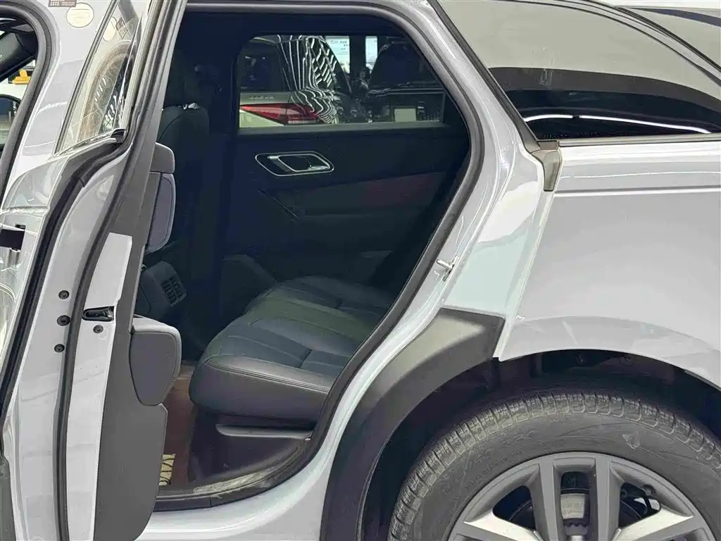 Land Rover Range Rover Velar 2024 2024 Dynamic SE