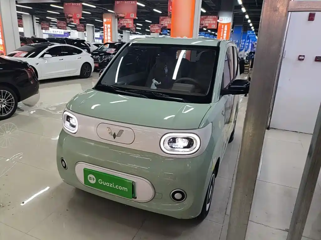 Wuling Motors Hongguang MINIEV 2024 3rd Generation 215km Youth Edition
