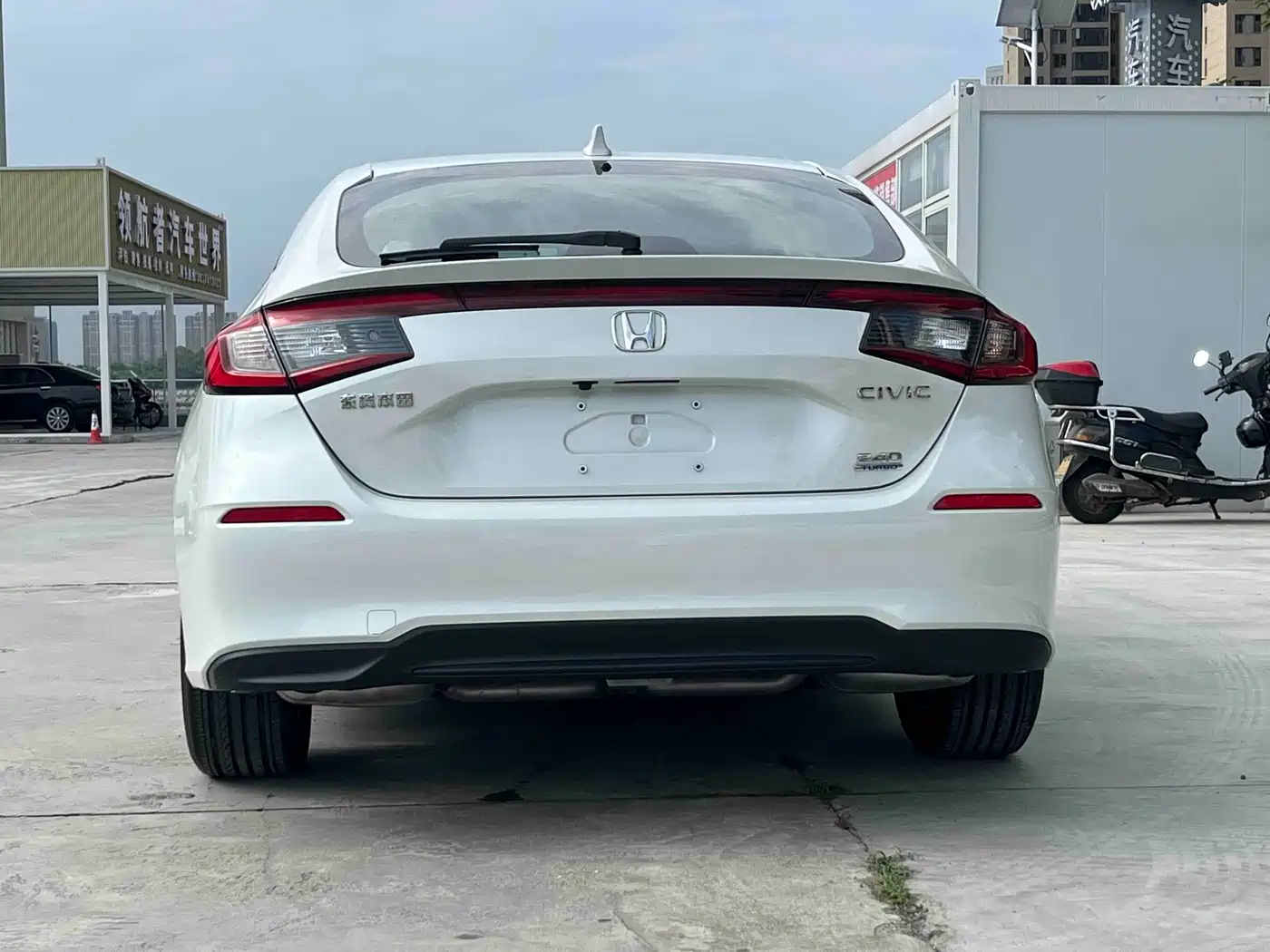 Honda Civic 2026 2023 HATCHBACK 240TURBO CVT Extreme Leap Edition