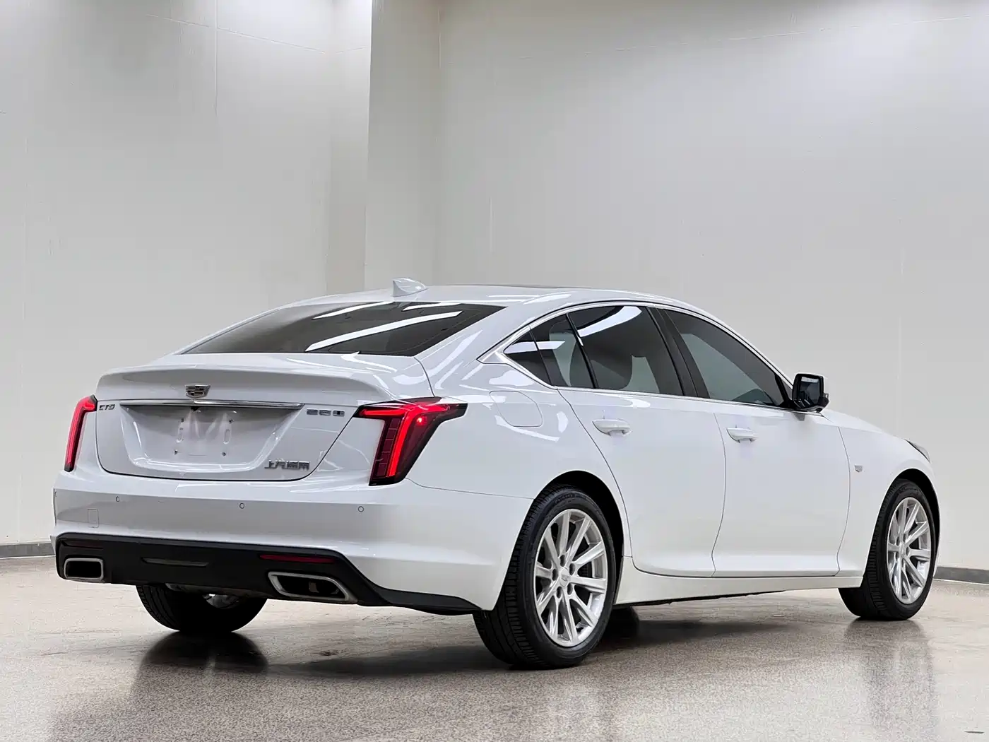 Cadillac CT5 2020 2020 28T Fashion Model