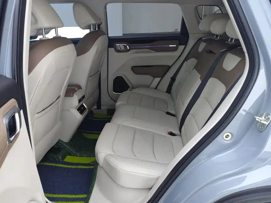 Geely ICON 2021 2020 1.5TD i9 BSG