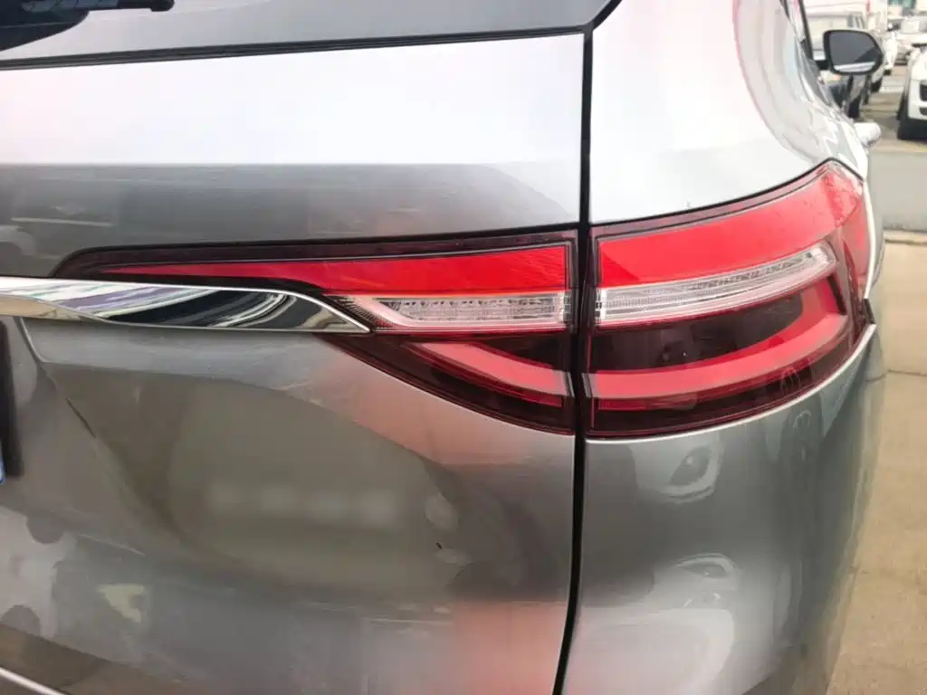 Фото 8 - Haval F7