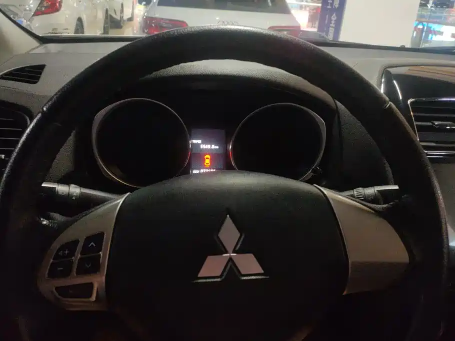 Mitsubishi ASX 2017 2016 2.0L CVT 2WD Navigation Edition